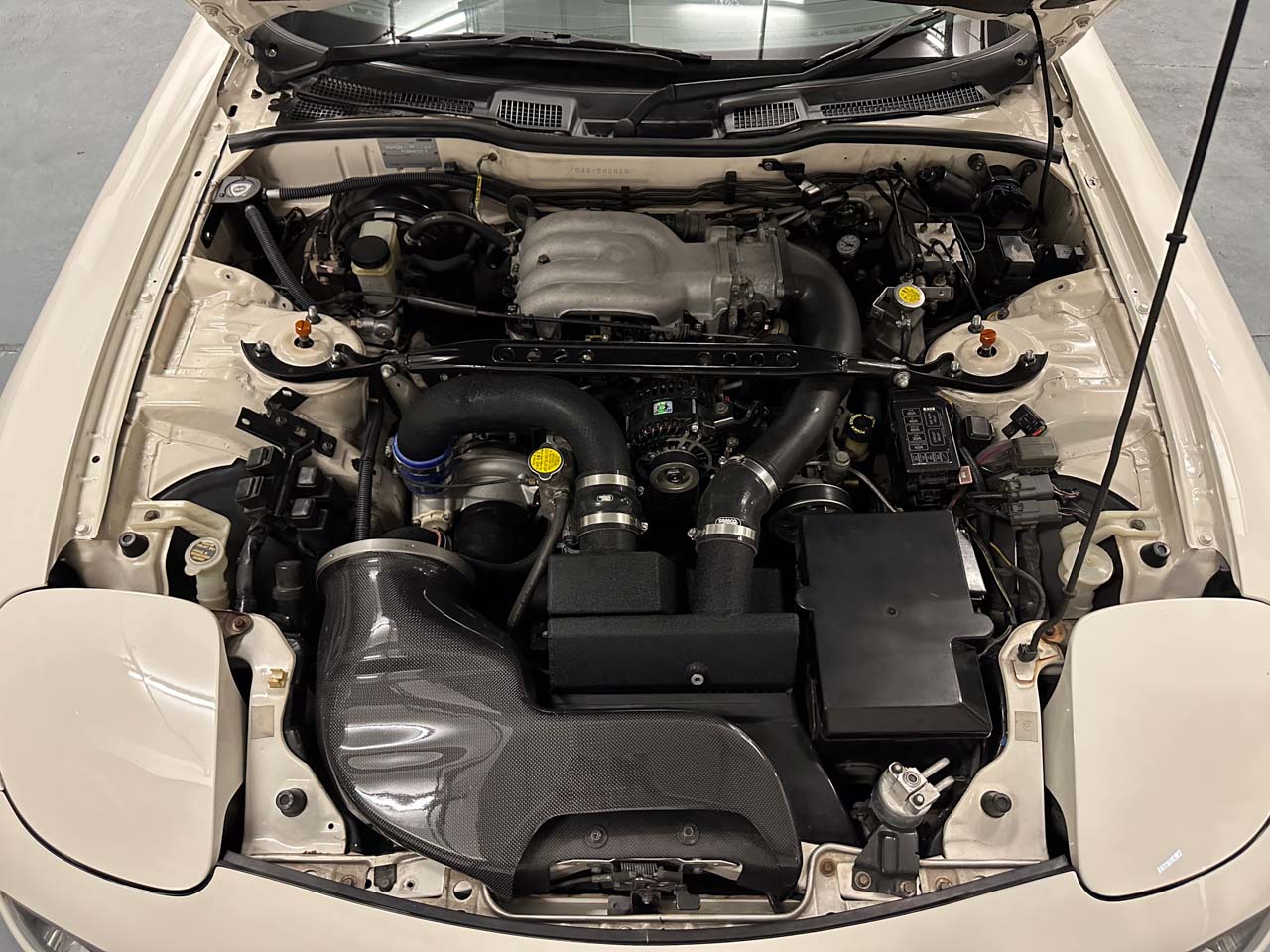 Mazda RX7, White, GR31-WEB-65