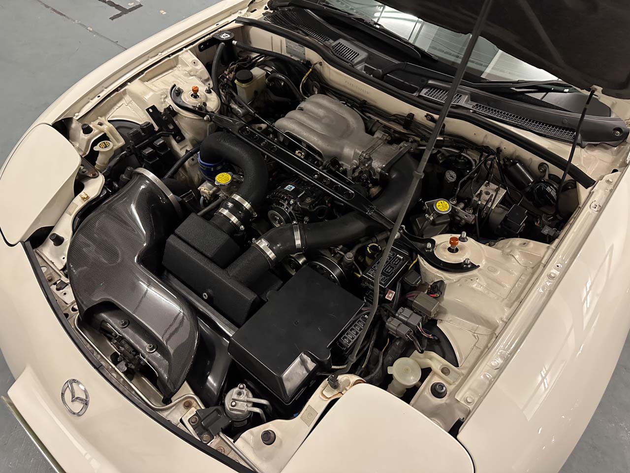 Mazda RX7, White, GR31-WEB-66